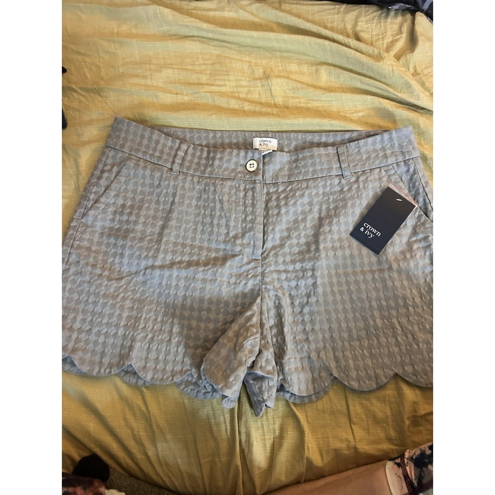 Crown & Ivy Women's Size 16 Shelby Gray‎ Scallop Hem Stretch Shorts NEW